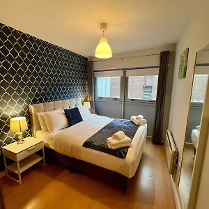 Temple Bar District Apartment